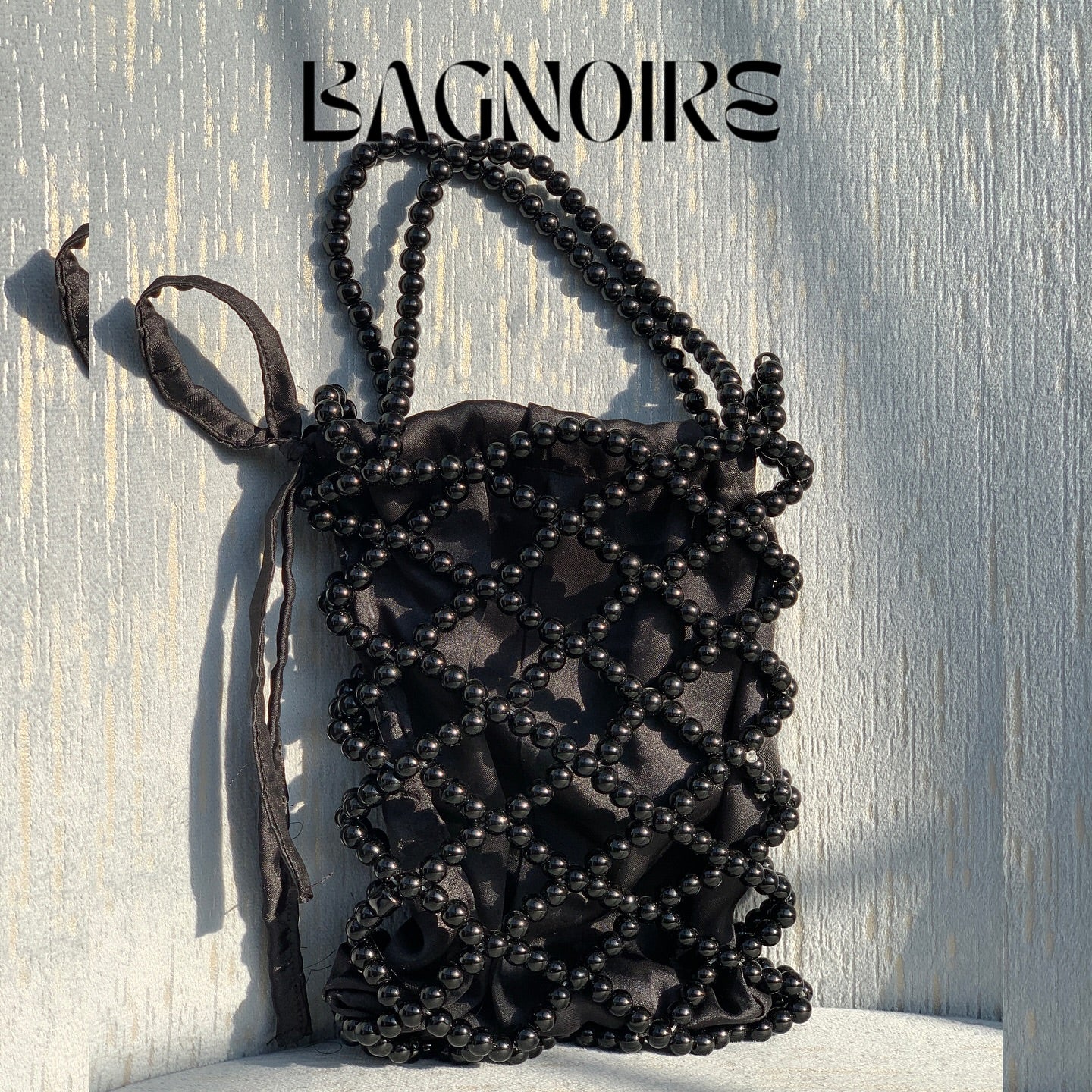 Noir Lattice